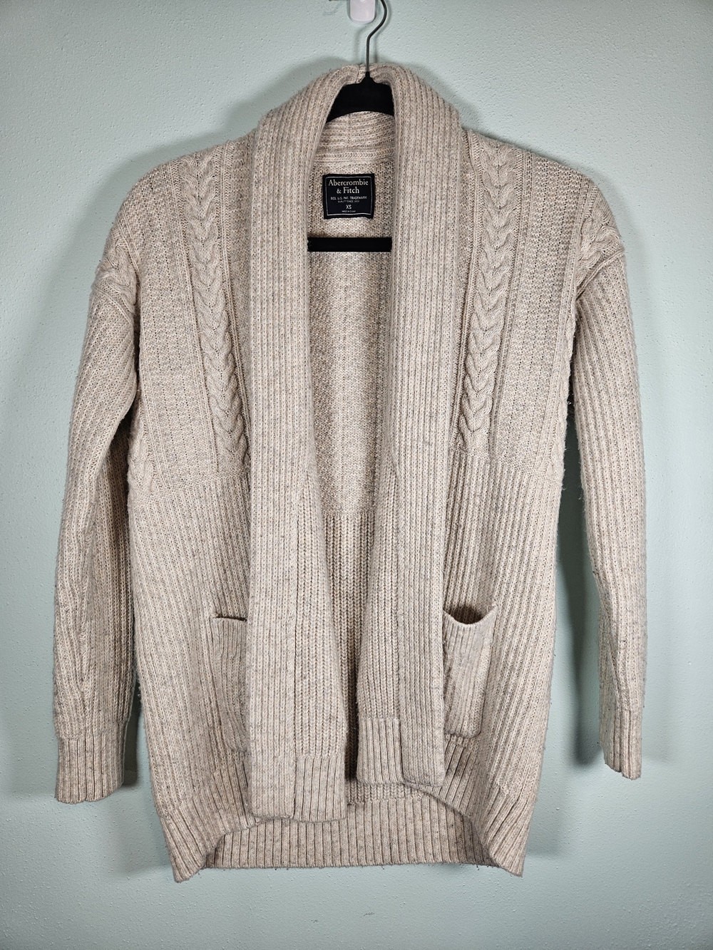 Abercrombie & Fitch Neutral Cable-Knit Shawl Cardigan